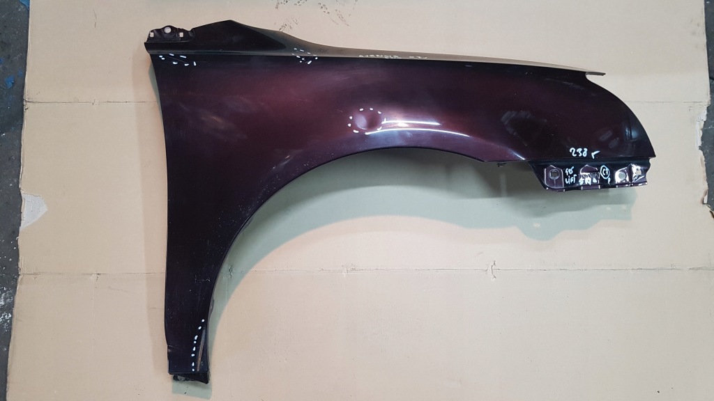 фото №1, Toyota avensis t25 06-08 крила правий 3n0