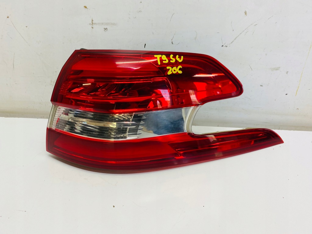 фото №1, Лампа права задня peugeot 308 ii t9 sw kombi #206
