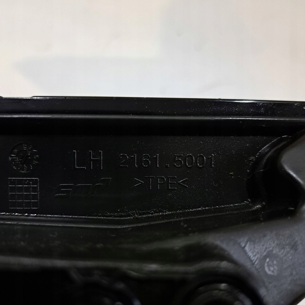 фото №8, Jaguar f-pace левая электрический зеркало боковой дверь передних 21615001