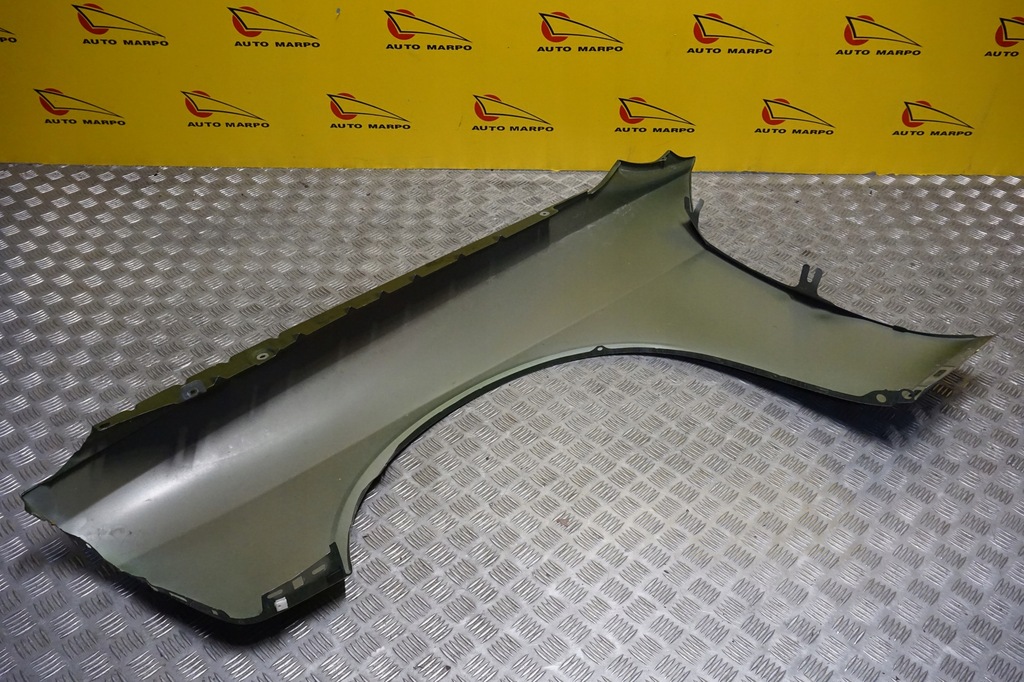 фото №11, Dodge challenger 2015 - крила перед правий передній usa