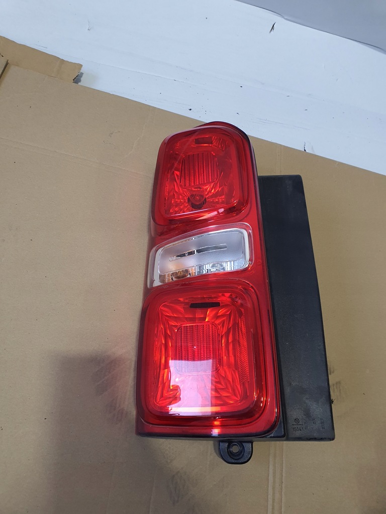 фото №1, Лампа задня ліва expert jumpy iii proace