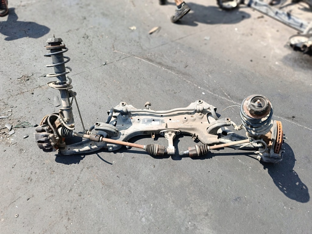 фото №1, Привідний вал ліва лівий перед hyundai i20 ii 1.2 g4la