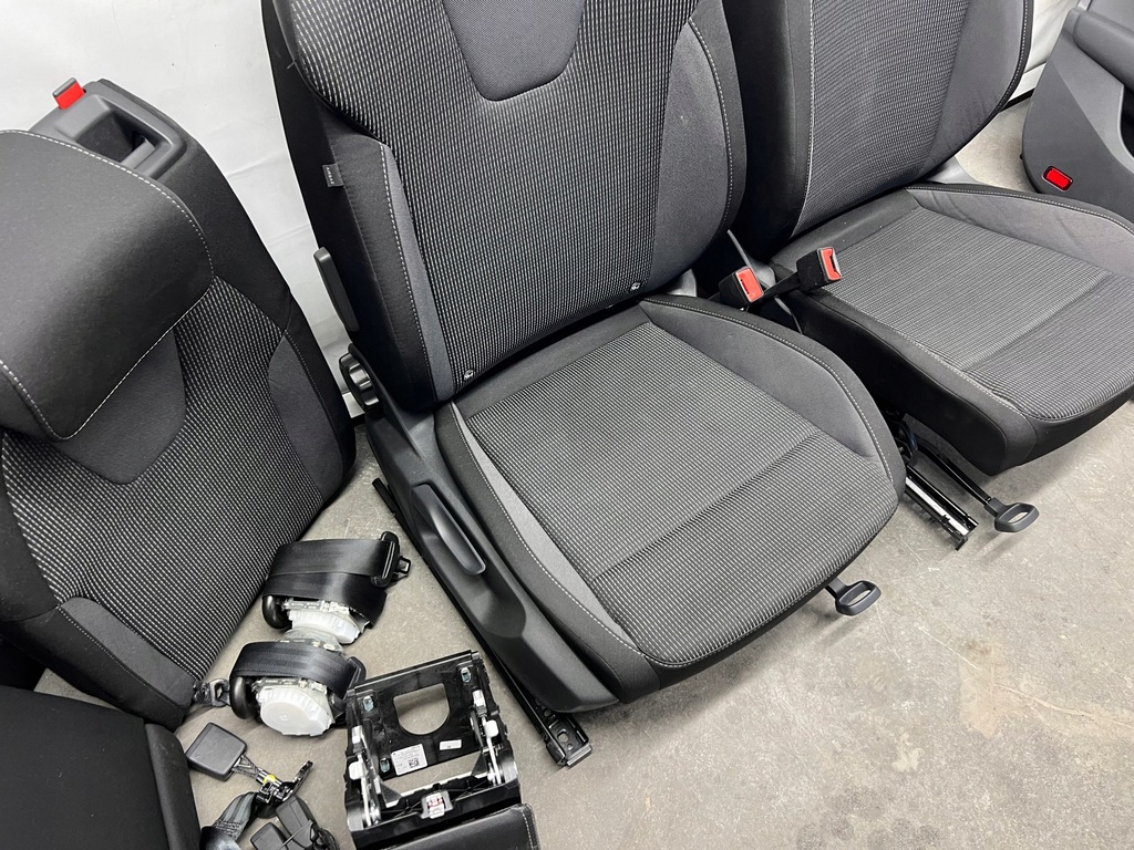 фото №7, Skoda octavia iv 4 sedan сиденья сиденье левый правый водителя пассажира заднее сиденье