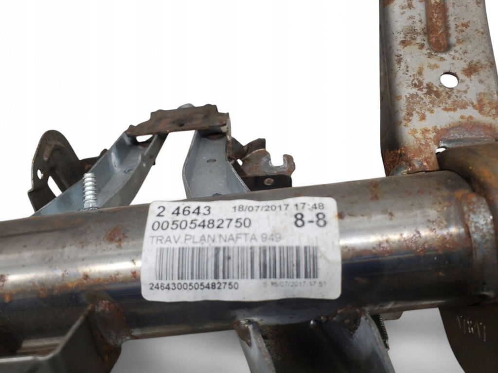 фото №6, Alfa romeo stelvio 00505482750 з передній елементи кріпильні