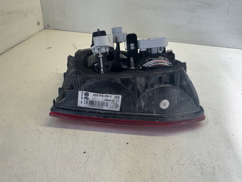 фото №8, Vw golf vii kombi лампа правый задняя 5g9945094f