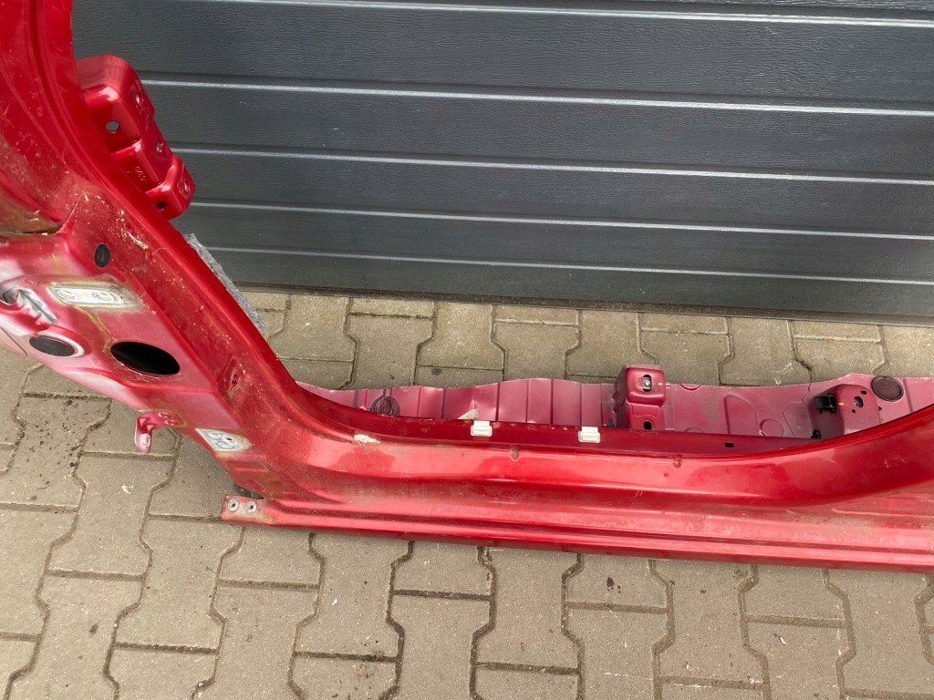 Citroen c3 2 поріг лівий ekqd в Україні