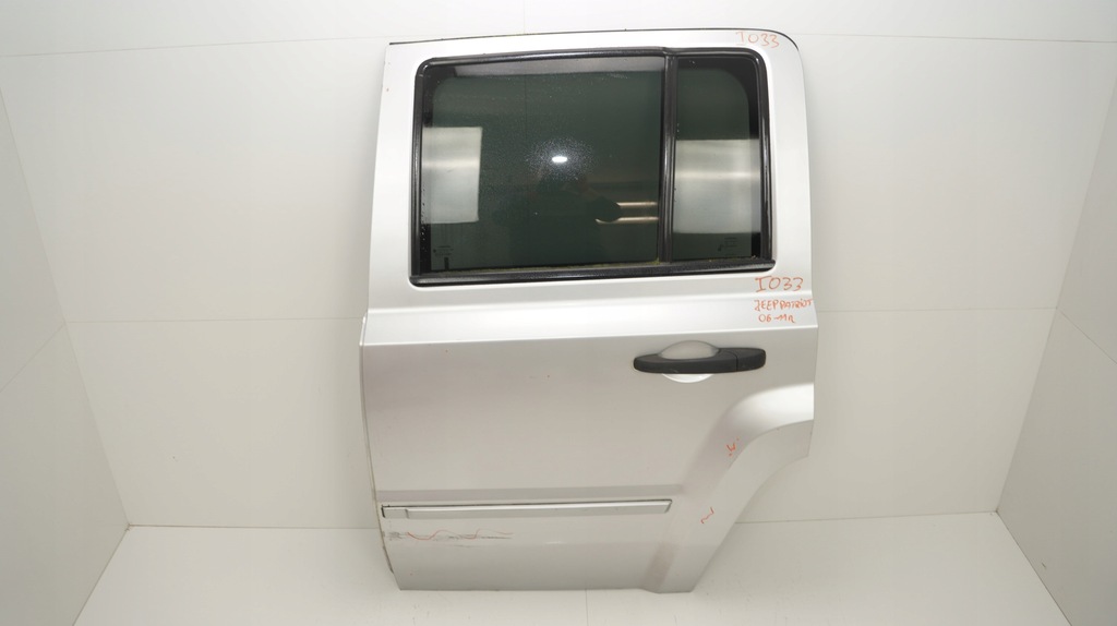 фото №1, Дверь левый задняя jeep patriot 06-11r