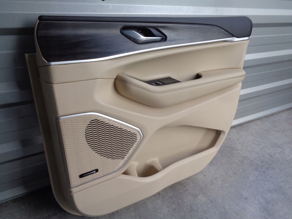 фото №2, Jeep grand cherokee wl обивка обшивка перед r