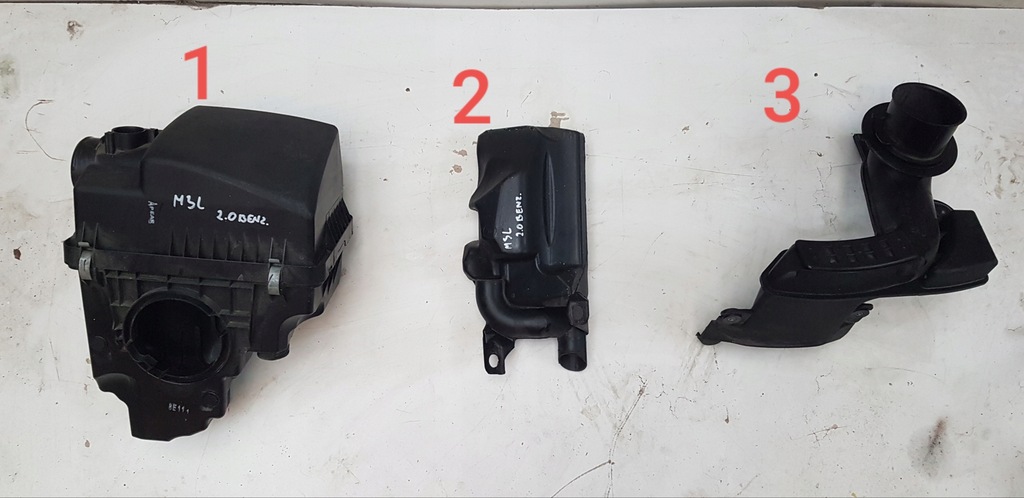 фото №1, Корпус фильтра воздуха резонатор mazda 3 bm 2.0