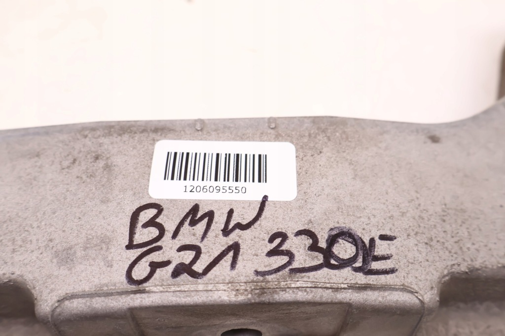 Bmw 3 g20/21 330e кронштейн подушка коробки передач 9485333, 22329485334 с Разборки