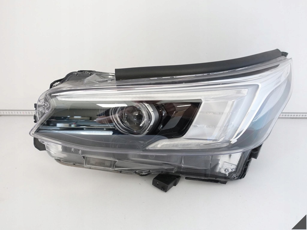 Купить Subaru outback bt vi 6 поколение рестайлинг  22- фара full led левая перед европа