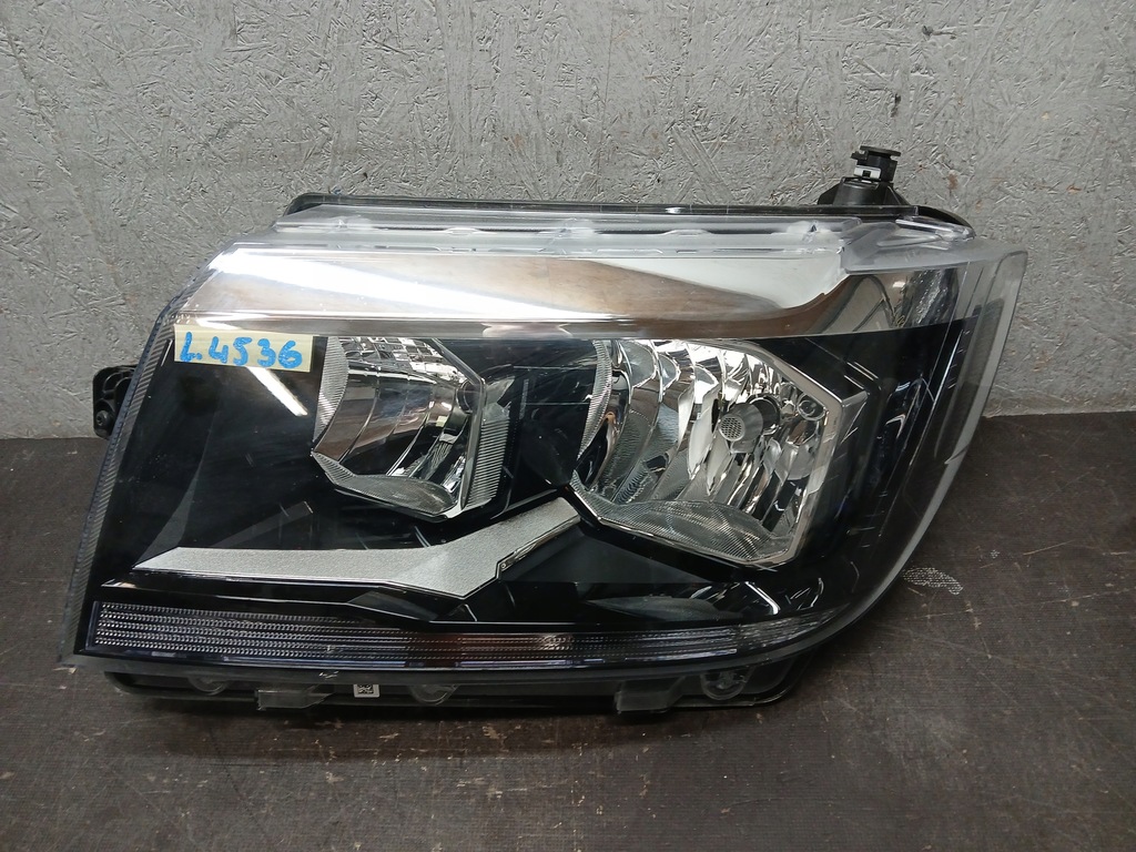 фото №1, Лампа перед левая vw crafter 7c1941005b