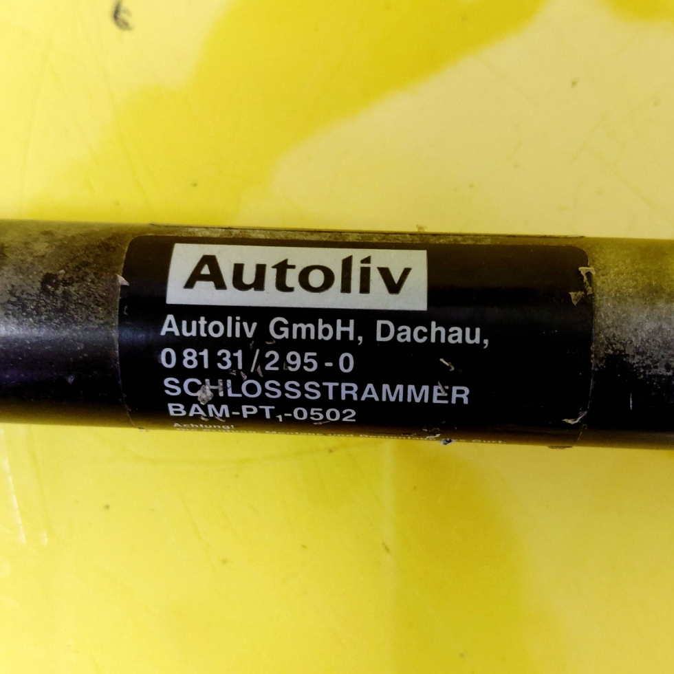 Клипса поперечина безопасности левое  перед bmw 5 e39 02912a nr375 Недорого