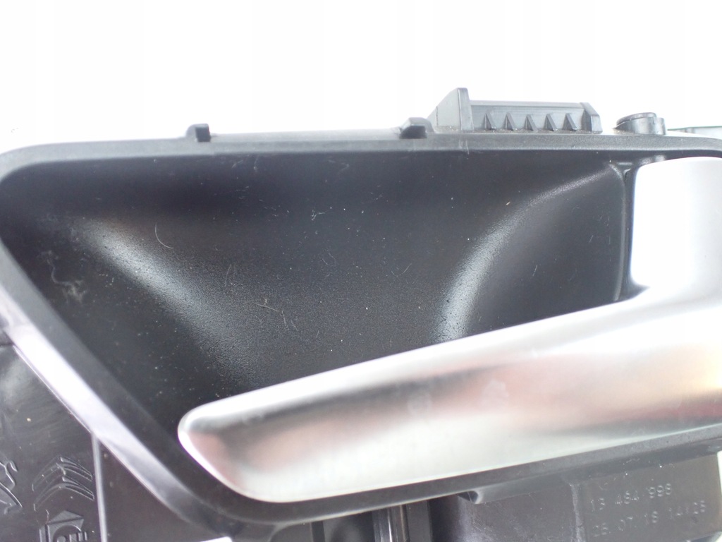 фото №3, Ручка внутренняя правая opel crossland 13484998