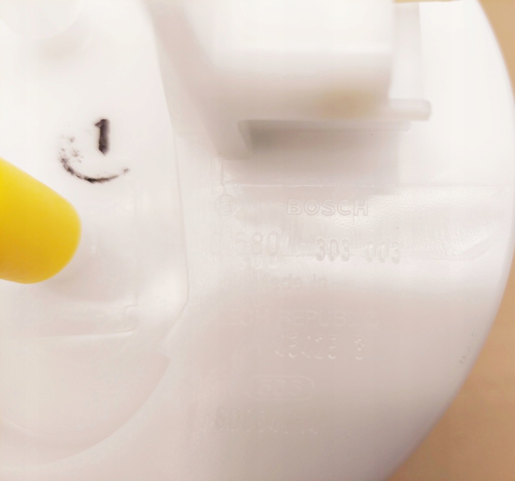 Bosch насос пального 0580303003 alfa romeo Оригінал