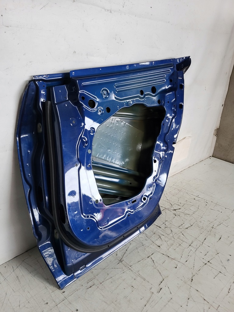 фото №8, Дверь правое задняя задние tesla model y