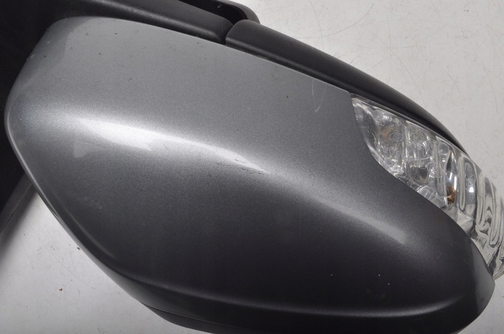 фото №8, Volvo c70 ii зеркало правое электрический 8+4 pin