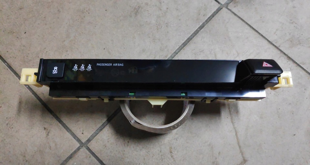 фото №1, Панель переключатель дисплей toyota rav4 iv