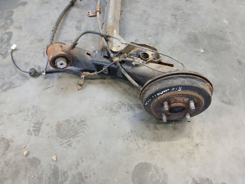 Купити Kia picanto 2 балка підвіска задня вісь  задні 1.0 2011-