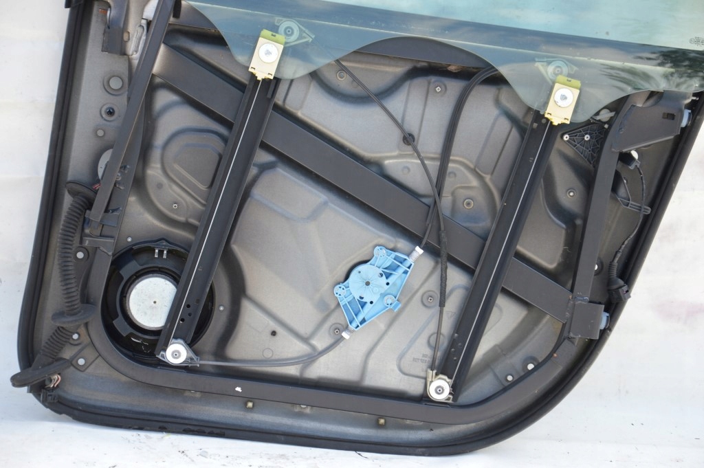 фото №1, Porsche cayenne механизм подъемник стекло правый