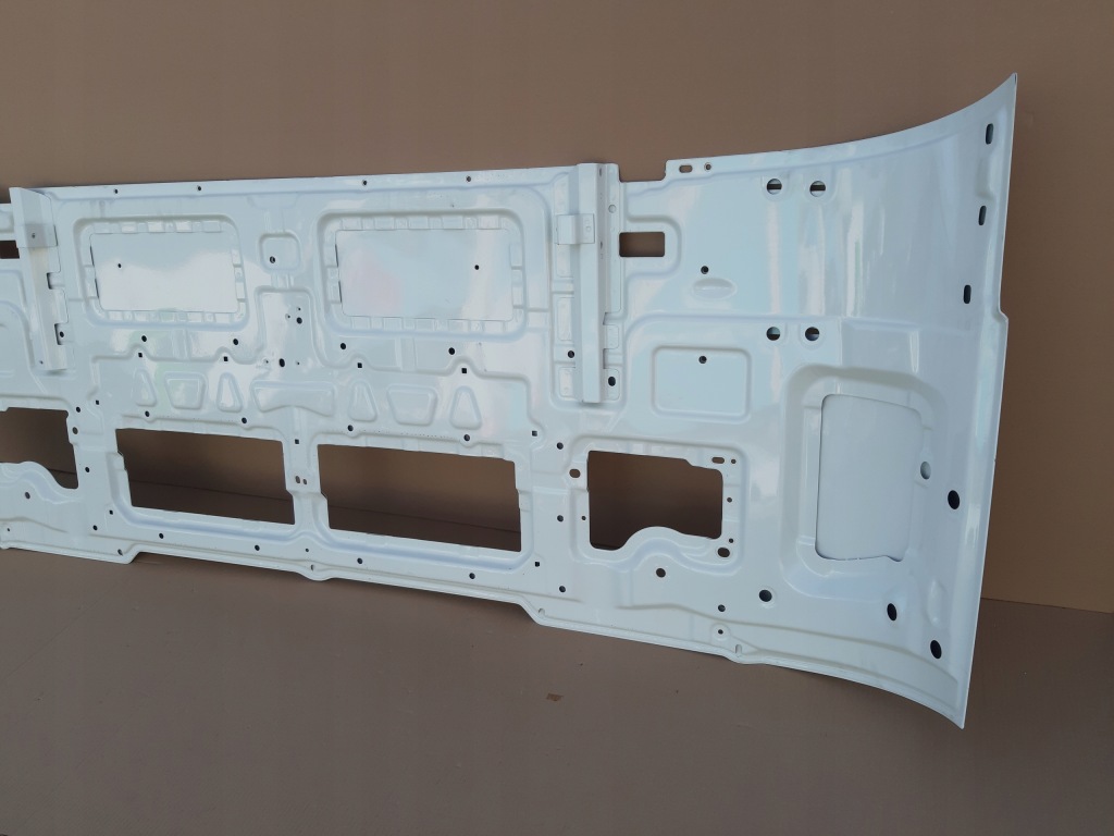 Volvo fh4 капот решётка радиатора решётка  перед 1103 Киев