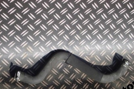 фото №1, Volvo s40 v50 c30 c70 2.5t шланг трубка wąż wody