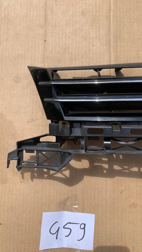 фото №6, Решітка радіатора решітка радіатора vw caddy 2k5 volkswagen оригінал