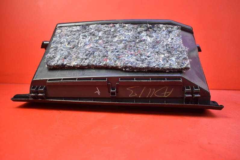 фото №6, Бардачок пассажира eu 5555005120 toyota avensis t27 t29 lift 09-18