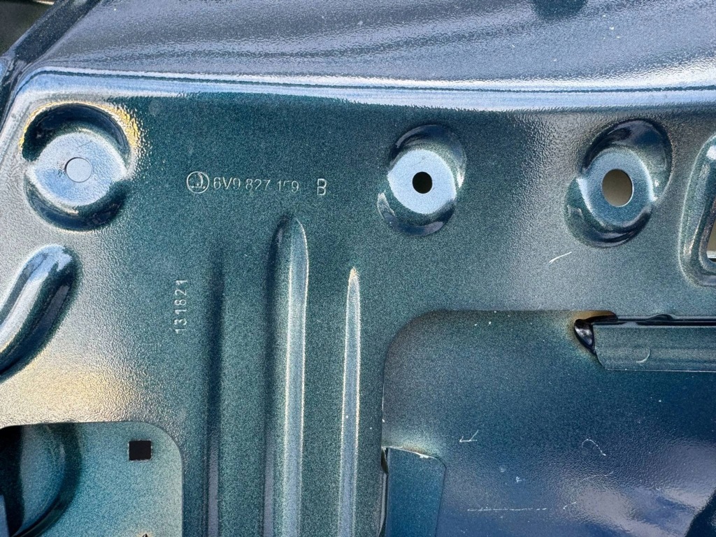 фото №11, Skoda fabia iii kombi крышка багажника задняя 6v9827159b