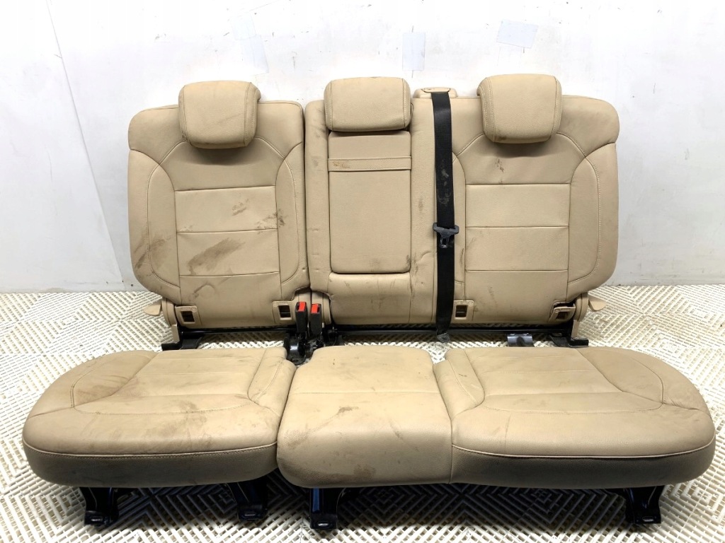 фото №1, Заднє сидіння drugi ряд mercedes gle suv 15-18 сидіння середня