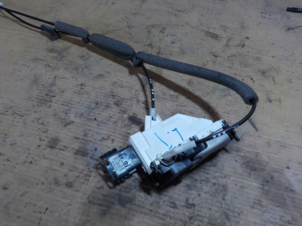 фото №5, Partner замок двері розсувних лівий задня 6pin