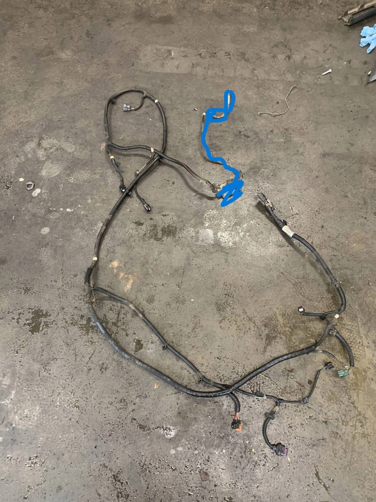 фото №1, Электропроводка жгут подвеска trafic iii 241108110r 93456737