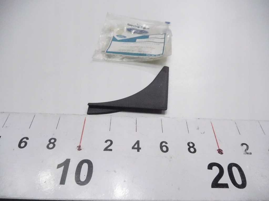 фото №7, Молдинг - рама окно дверной правый задняя fiesta 01-08 / fusion 01-12 1213018