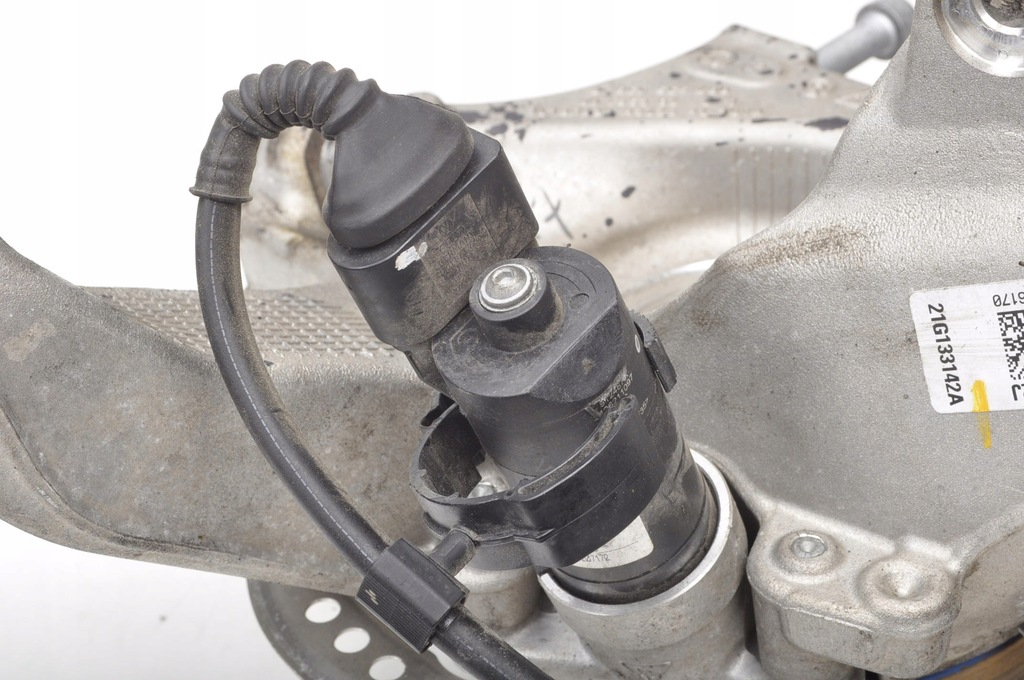 фото №15, Porsche 718 cayman 982 2.0 поворотный кулак правый задняя 21r