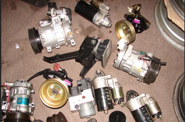 фото №1, Насос підсилювача lancia thesis