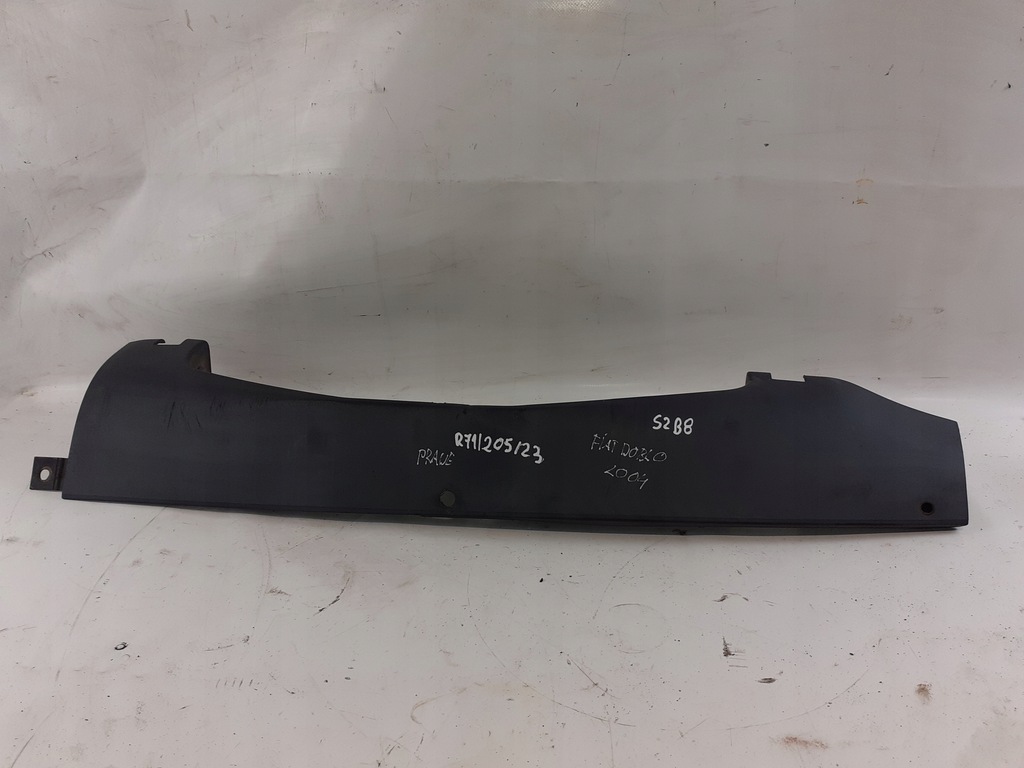 фото №1, Fiat doblo 1 i кронштейн лампы правый задняя