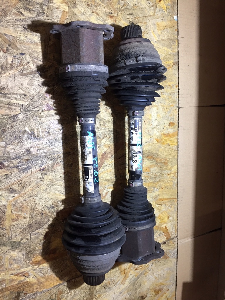 фото №1, Audi a5 8t a4 b8 привідний вал передня перед 8k0407271e