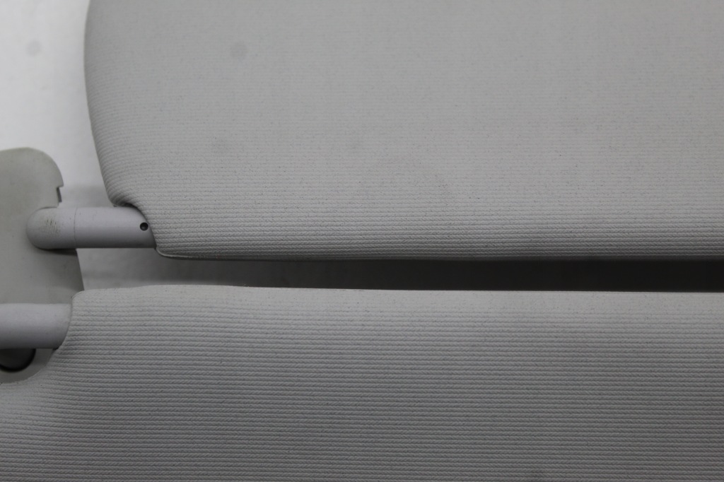 фото №2, Vw touareg 7p козирок правий 7p6857552