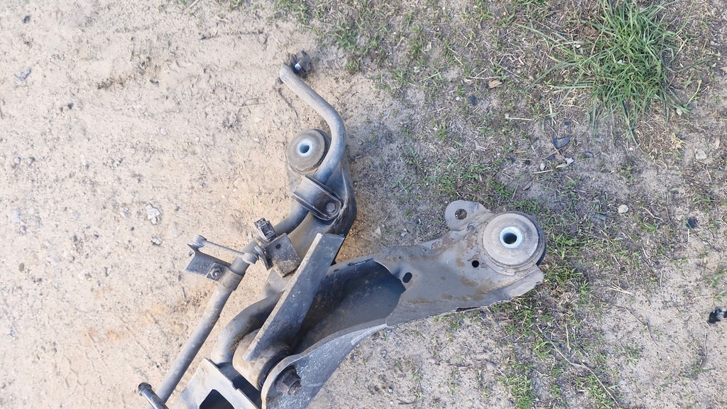 фото №5, Подрамник подрамник задняя alfa 159 2,2 бензин sedan