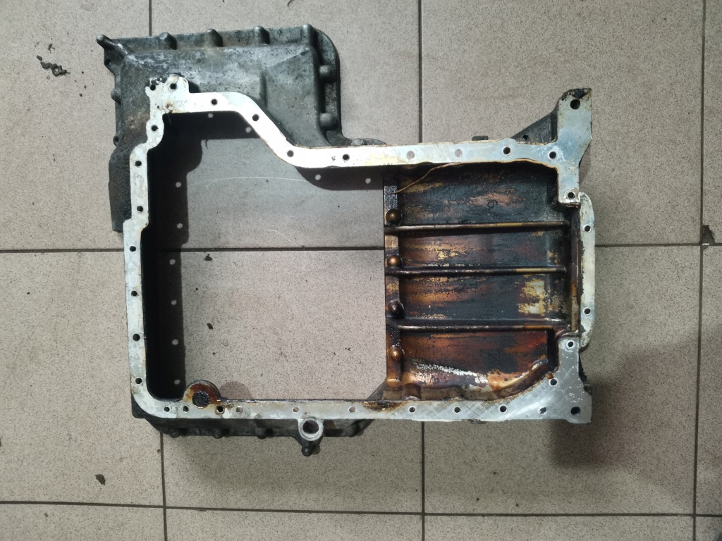 фото №1, Поддон поддон масляная audi a8 d2 a6 s6 c5 4.2 v8