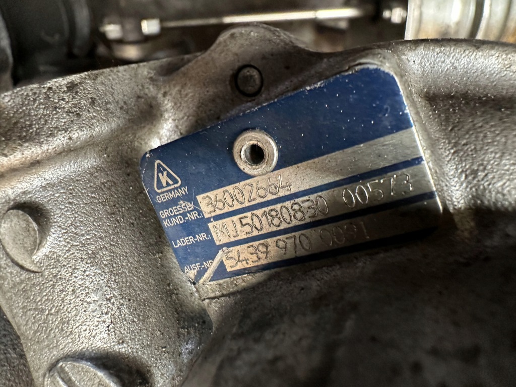 фото №7, Турбонагнетатель турбина volvo 2.4 d5 s60 ii 31293086 36002640 36002664