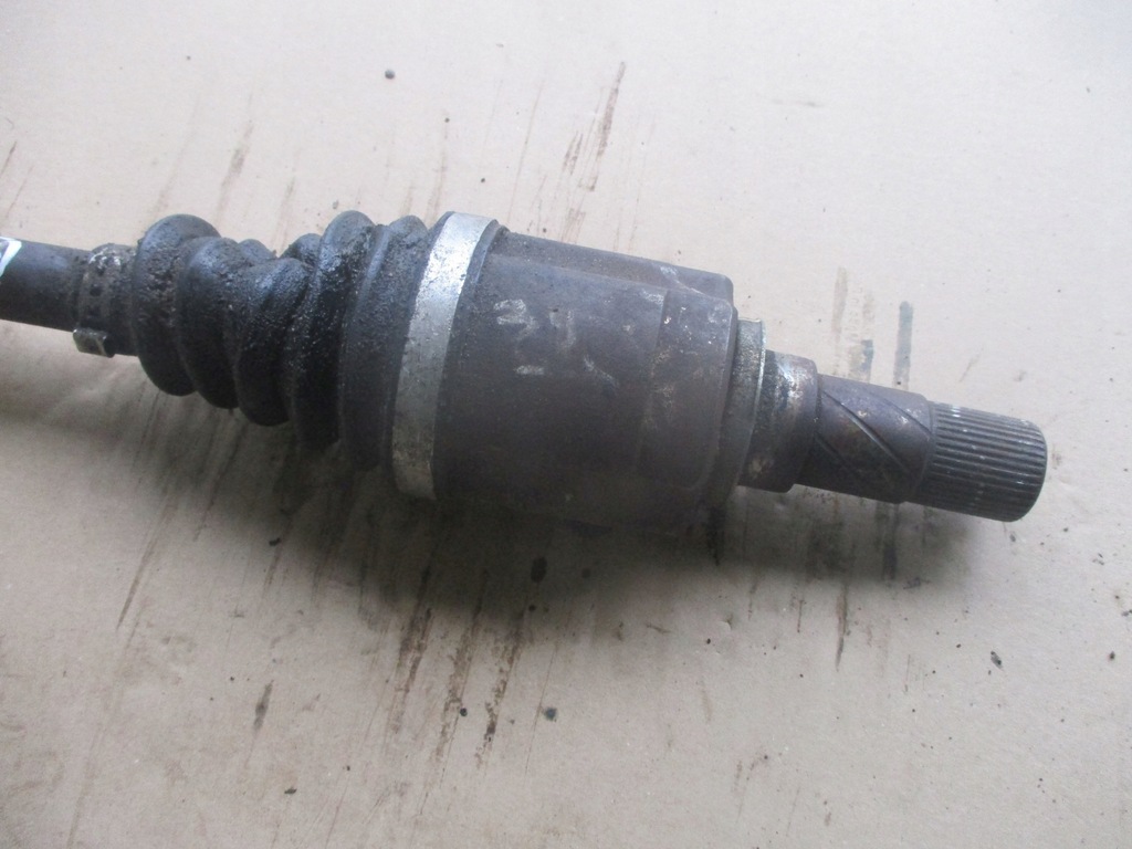 фото №5, Приводной вал левая 8200725510 megane iii scenic iii 1.9dci