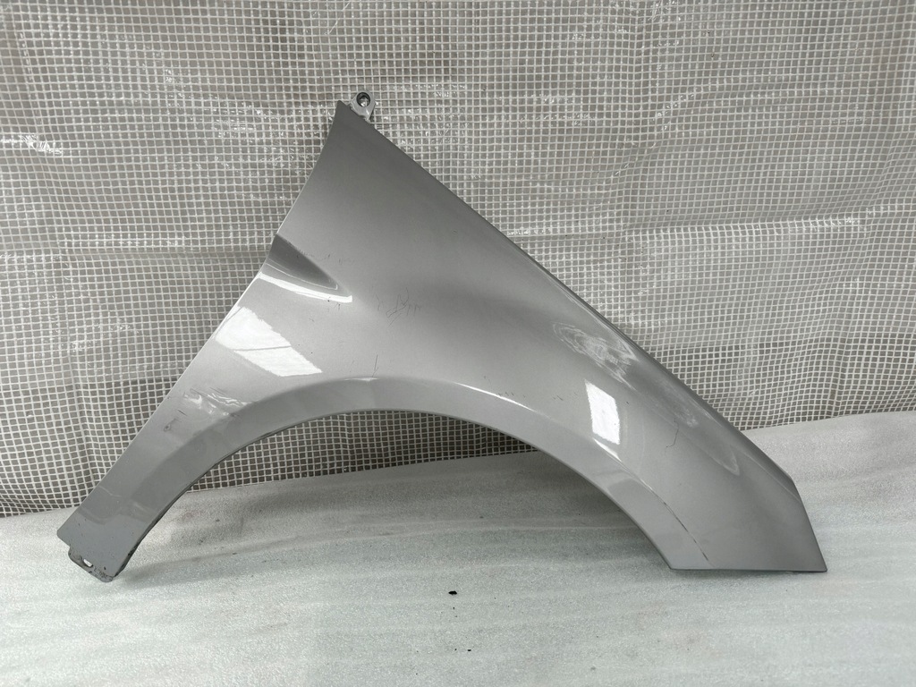 фото №1, Mercedes bklasa b-klasa w245 правий передній крила