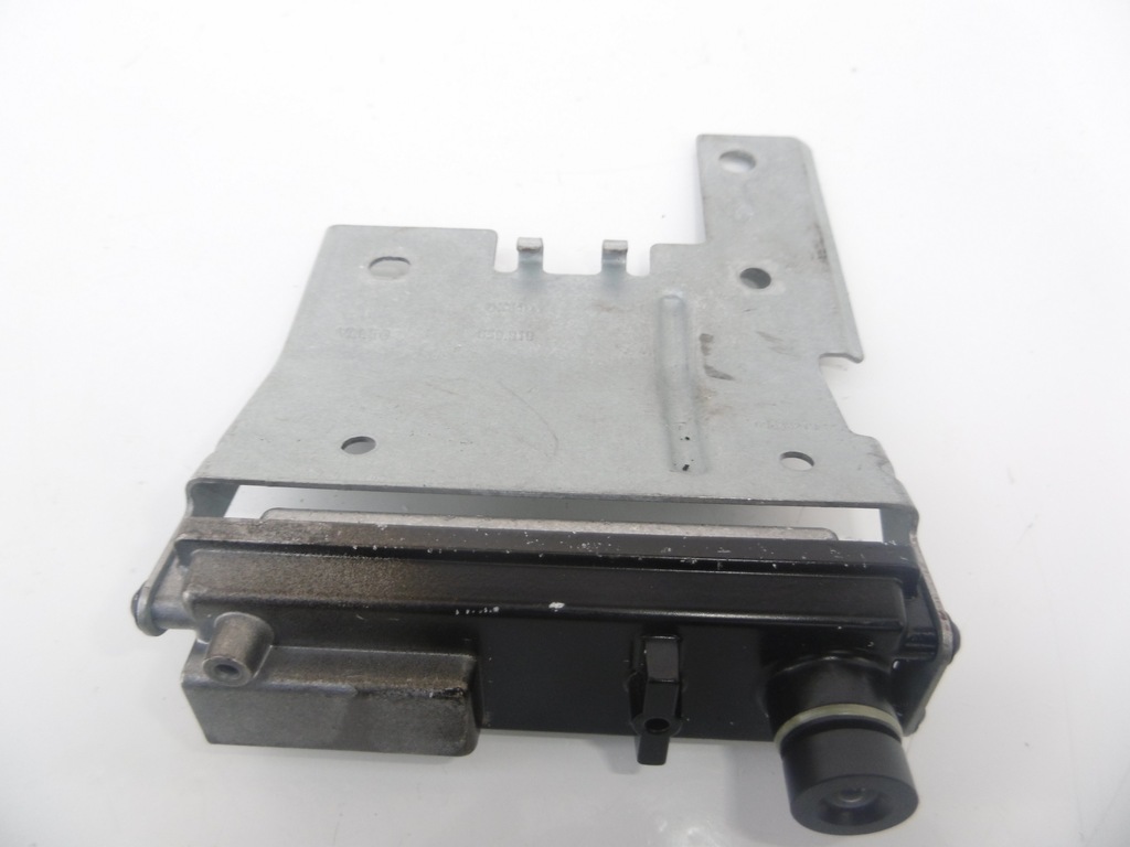 фото №6, Камера асистент перемикання поперечина infiniti m m35 m37 q70