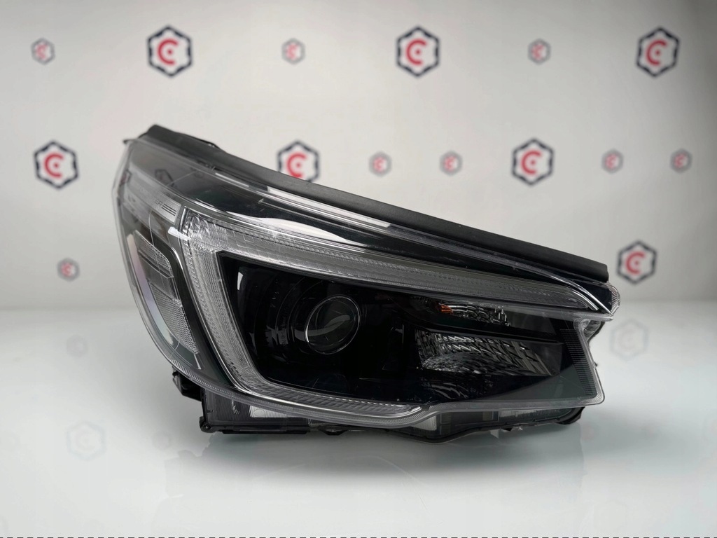 фото №1, Лампа правая перед subaru forester v full led