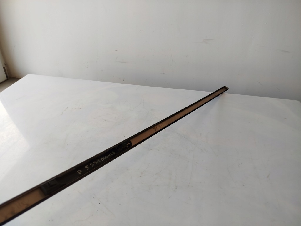 Молдинг рейлинги кровельные накладки правая opel meriva b рестайлинг  13307366 с Разборки