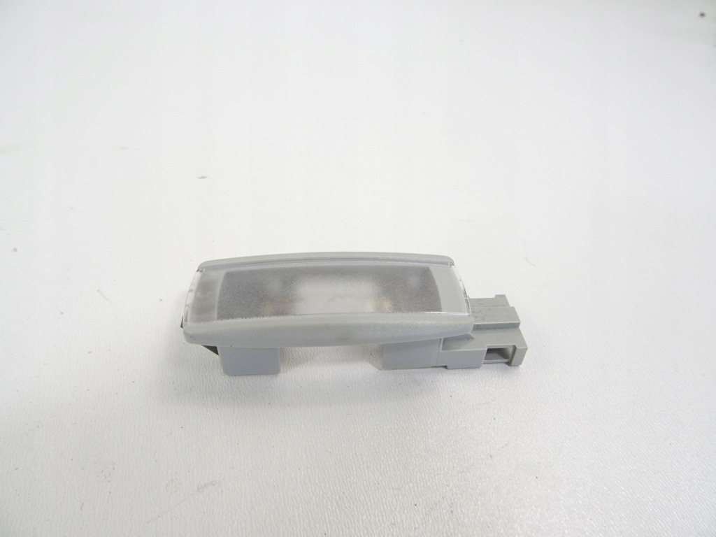 фото №1, Seat ateca лампа потолочный освещение 1k0847109