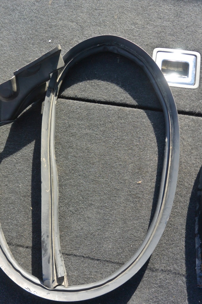 фото №4, Прокладка крыша правая левая kpl dacia renault duster ii