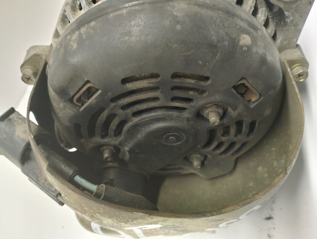 фото №2, Генератор renault vel satis 8973089961 3.0 dci