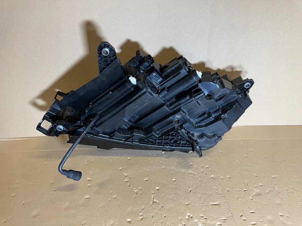 фото №12, Skoda enyaq 5lb full led лампа права ліва перед